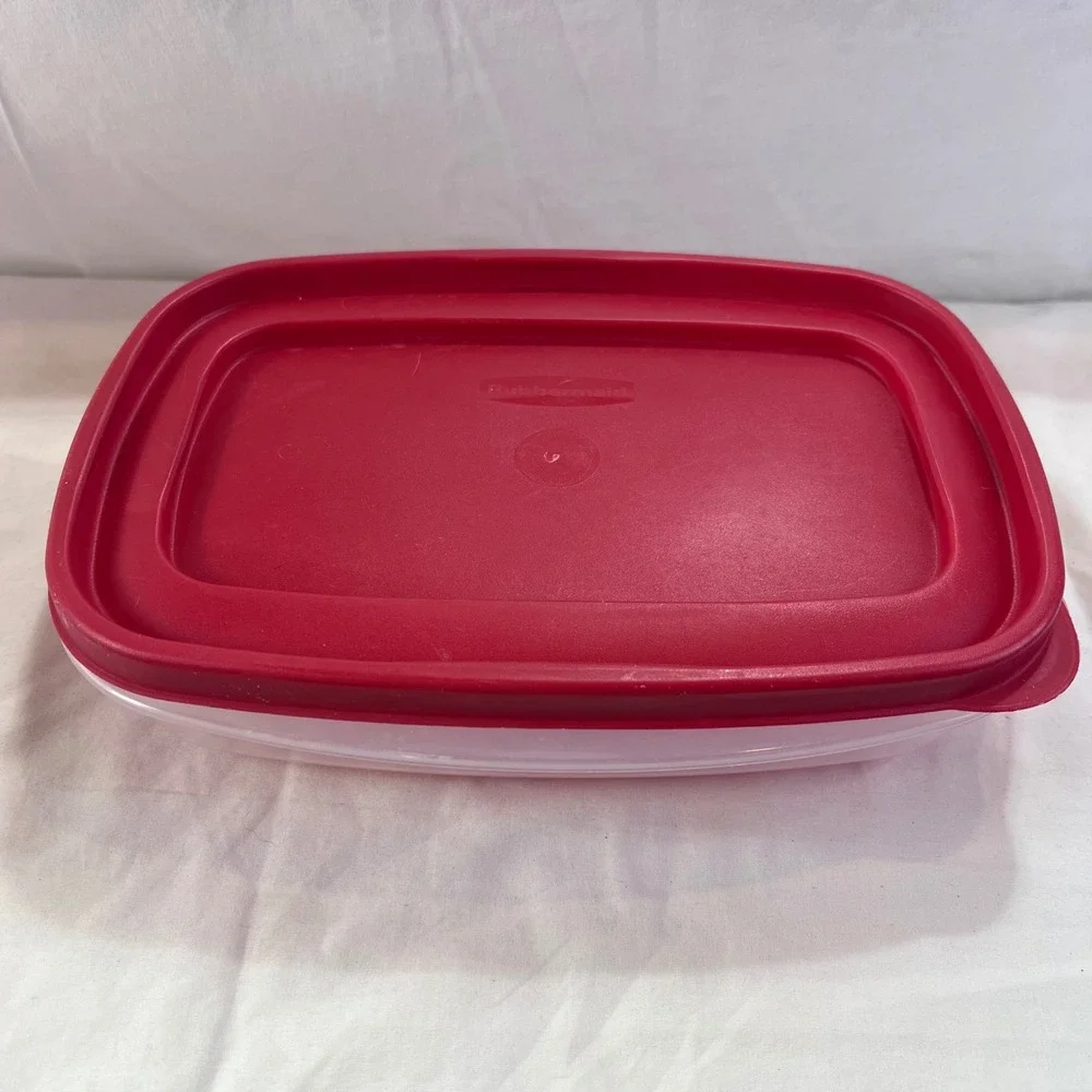 Rubbermaid TakeAlongs Food Storage Containers Red Lids Set 24, 5.5, 7, 10.9 cups